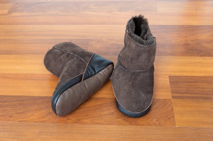 Medical Sheepskin Health Cabin Boot
