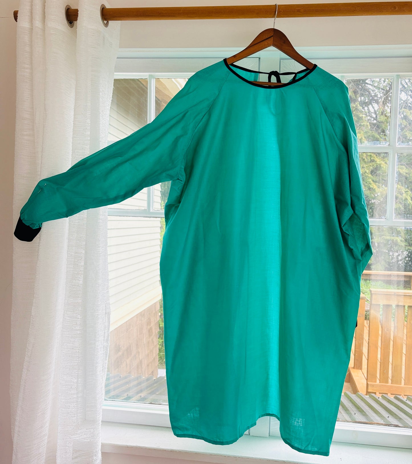 Premium Reusable Isolation Gown (Soft Knit Cuffs)