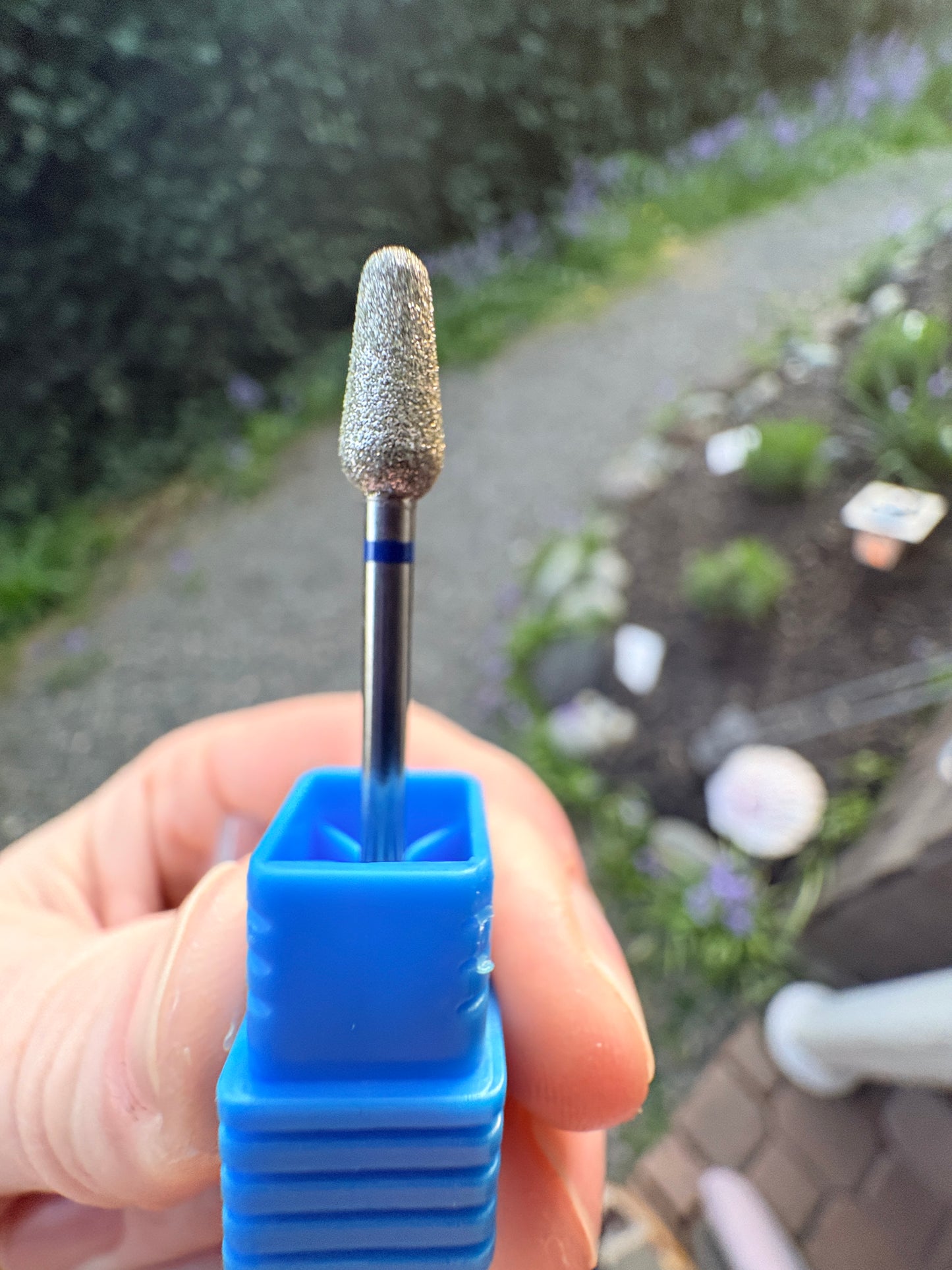 Extra Small Diamond Bud Bur