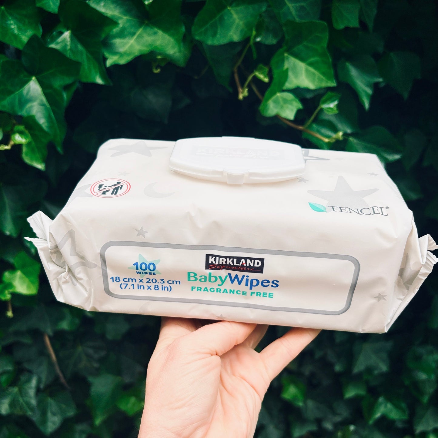 Kirkland Baby Wipes- Pack of 100 (large sized wipes