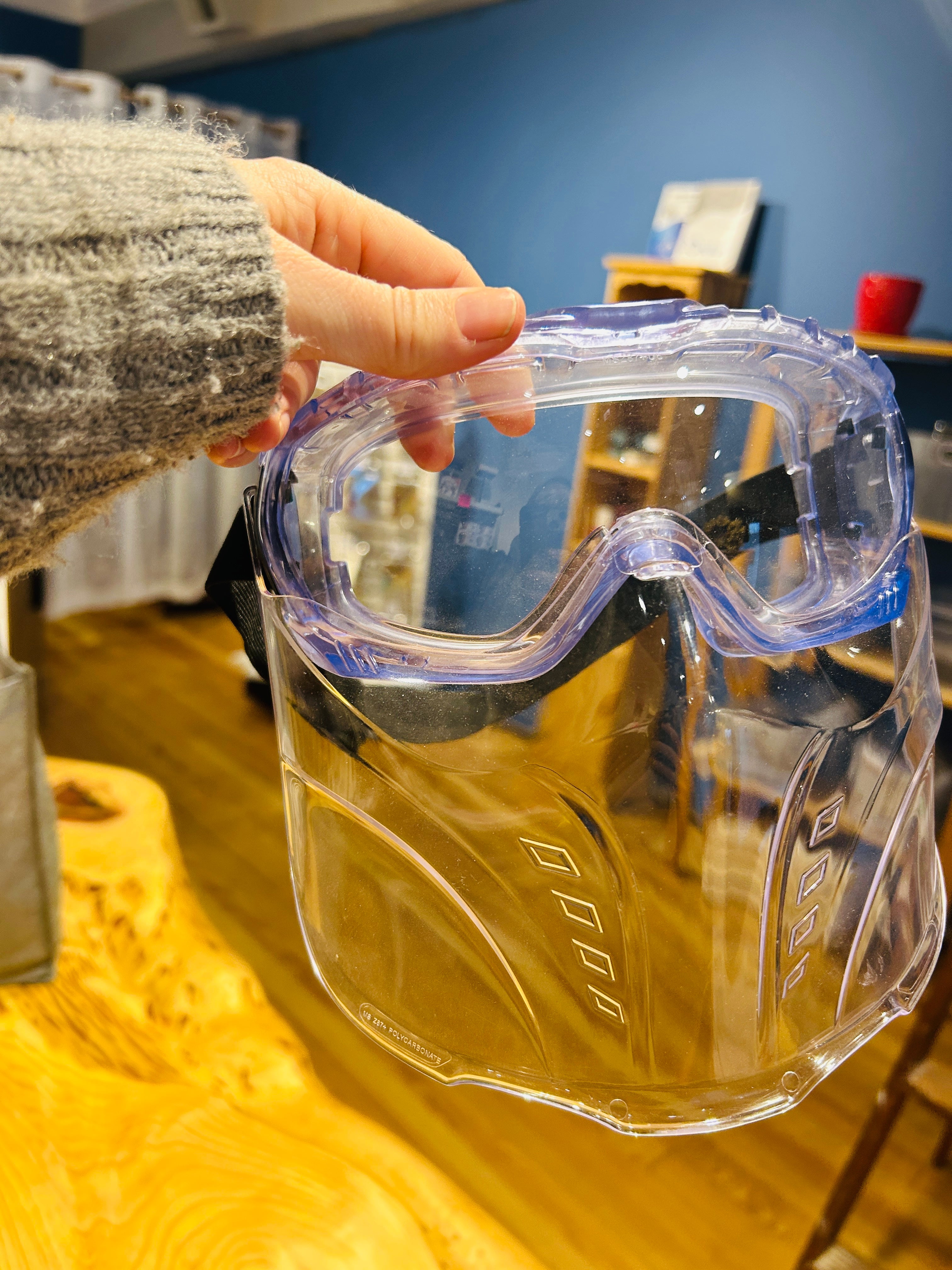 Goggles with mask online