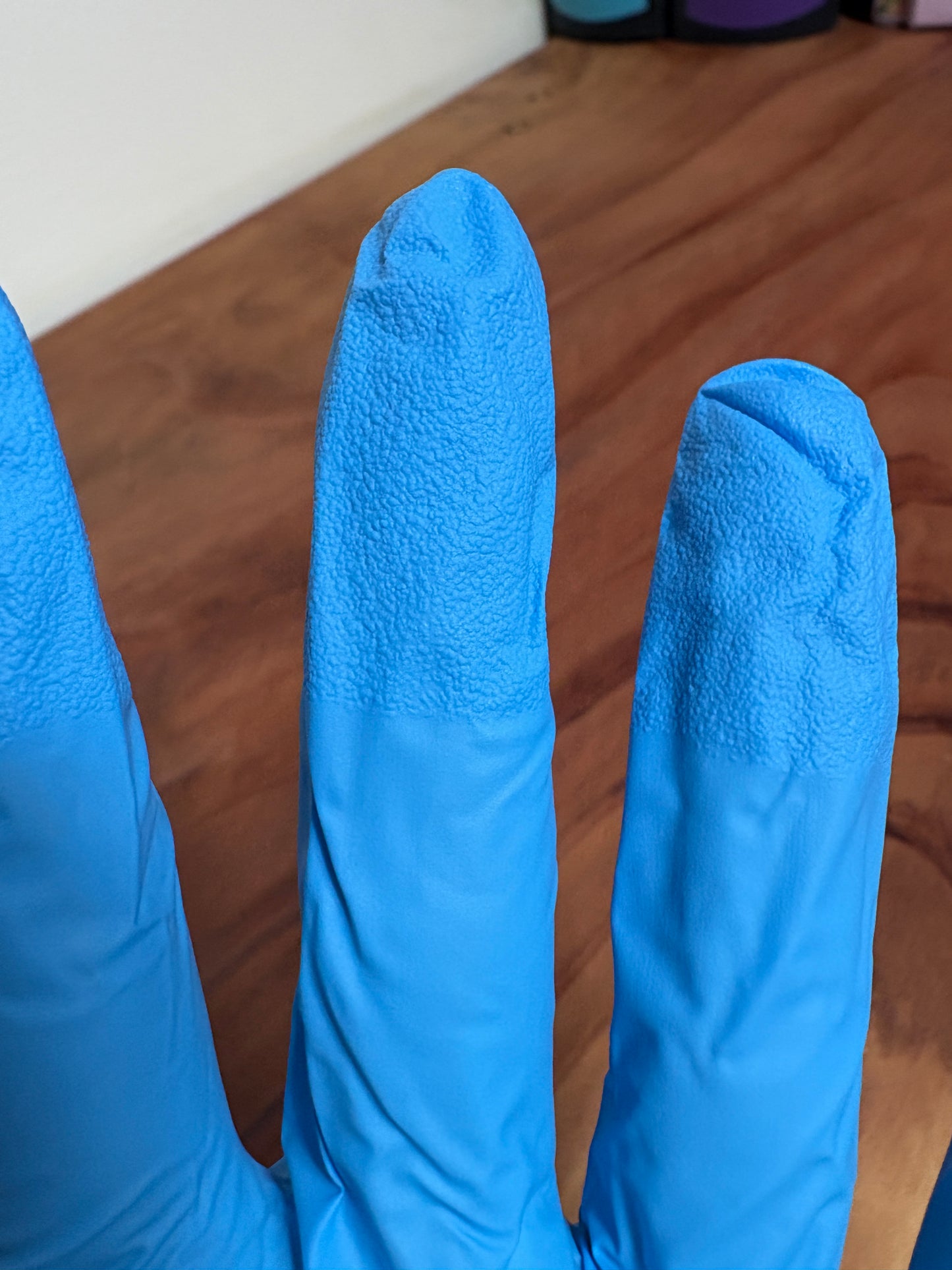 *** LIMITED STOCK WHOLESALE*** Nitrile Glove Medium 100/bx