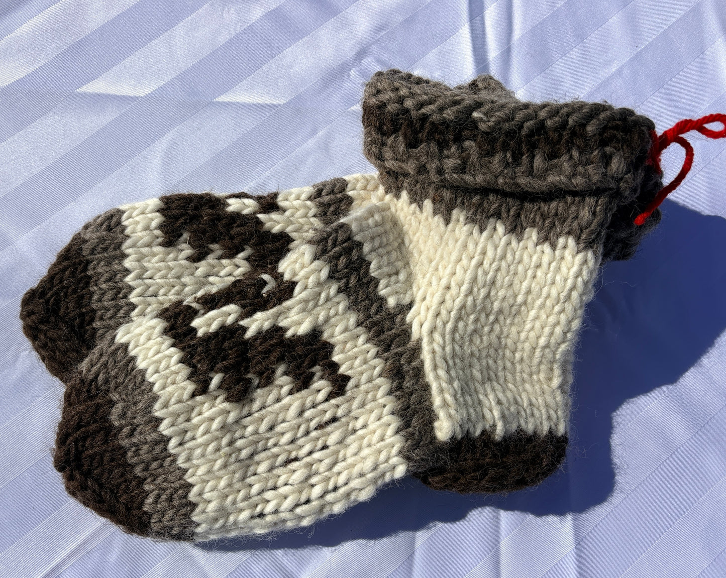 Authentic Cowichan Knit Socks (Women's 10-12 / Men's 8-11)