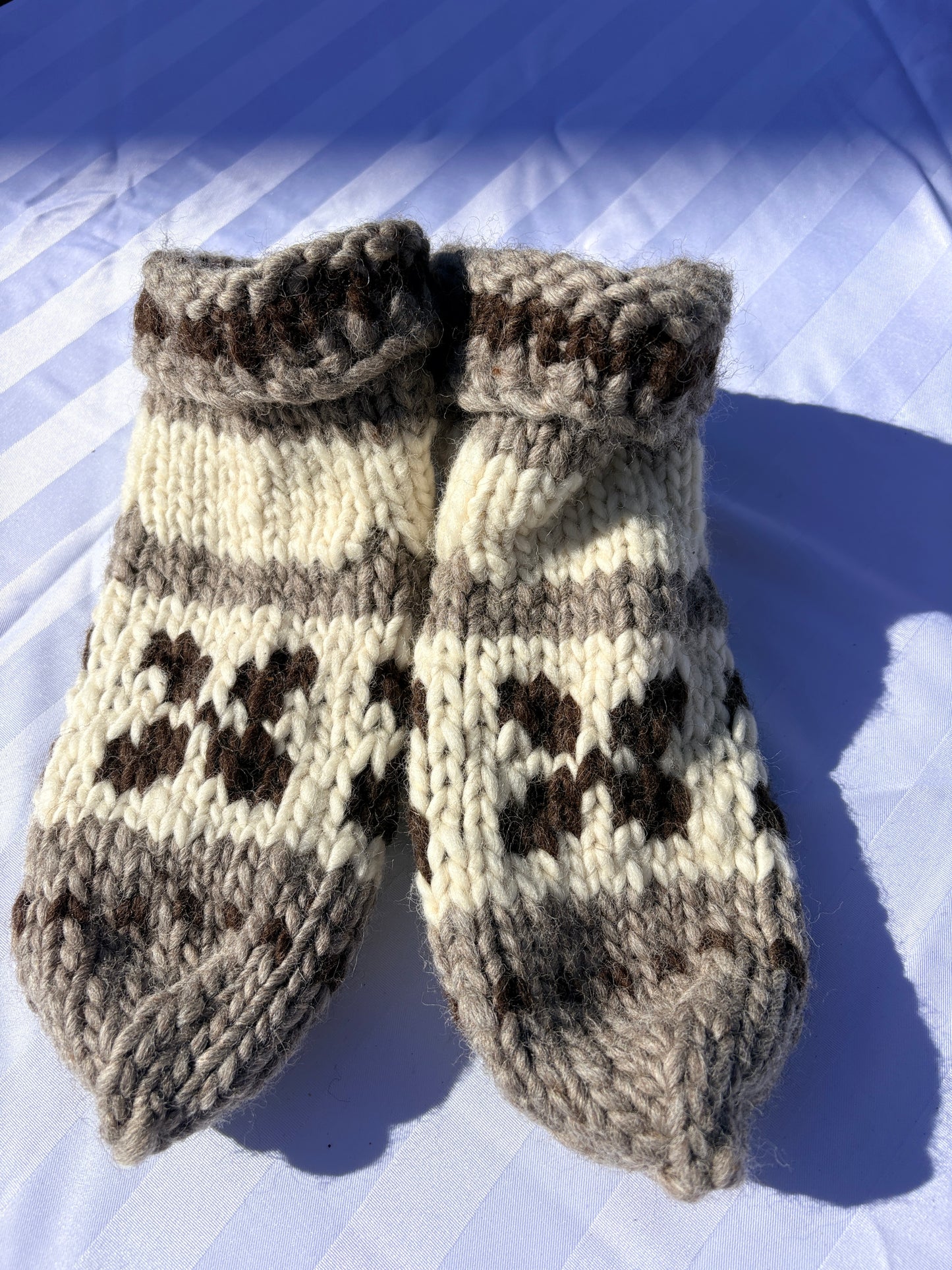 Authentic Cowichan Knit Socks (Women's 9-10/ Mens's 8-10)