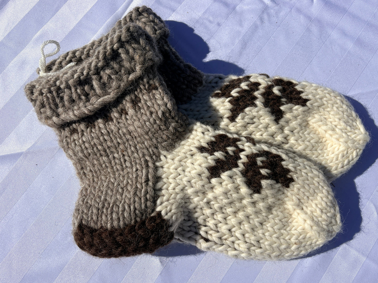 Authentic Cowichan Knit Socks (Women's 8.5-11/ Men's 7-9)