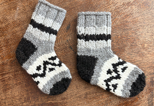 Authentic Cowichan Knit Socks (Women's 6.5-8.5/ Men's 5-7)