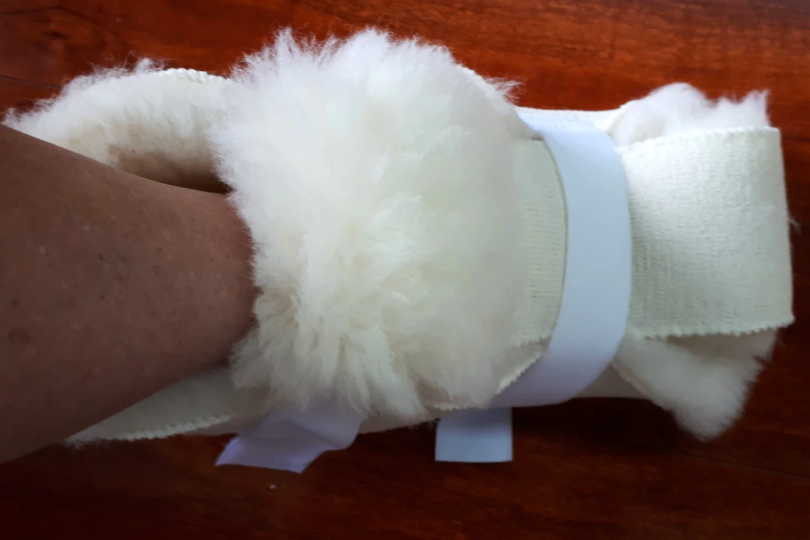 Wool Closed Foot Protector, Medical/Therapeutic Purpose