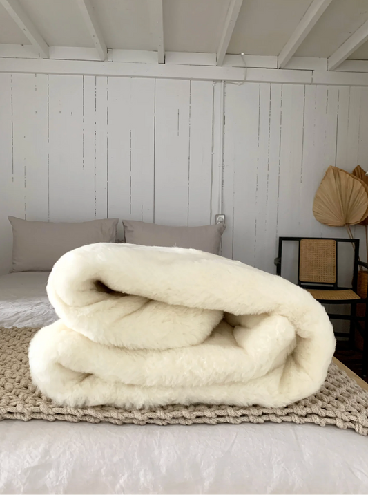 Medical Sheeps Wool Overlay